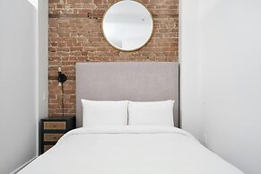 Sonder by Marriott Bonvoy Gare Saint Denis Apartments Downtown