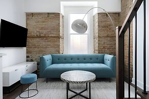 Sonder by Marriott Bonvoy Gare Saint Denis Apartments Downtown