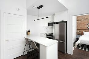 Sonder by Marriott Bonvoy Gare Saint Denis Apartments Downtown