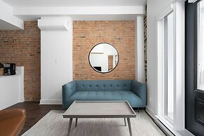 Sonder by Marriott Bonvoy Gare Saint Denis Apartments Downtown