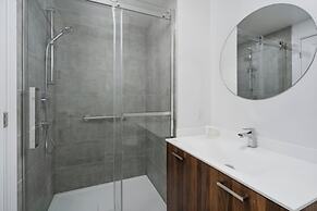 Sonder by Marriott Bonvoy Gare Saint Denis Apartments Downtown