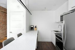 Sonder by Marriott Bonvoy Gare Saint Denis Apartments Downtown