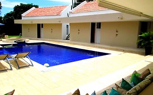 Casa Quinta con Piscina Privada Girardot