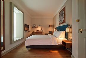 voco The Hague by IHG