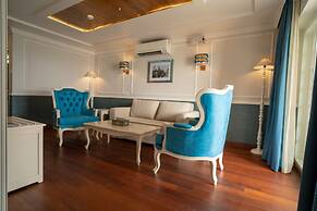 State Beach Resort & Spa