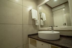 State Beach Resort & Spa