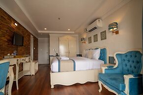 State Beach Resort & Spa