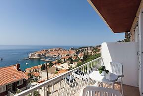 Beautiful Nest Rooms