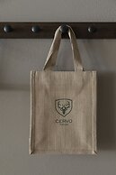 Nomad Lodge & Spa by CERVO