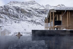 Nomad Lodge & Spa by CERVO