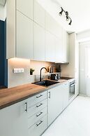 Iconic 1BR Apartment in Koukaki