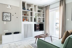 Iconic 1BR Apartment in Koukaki