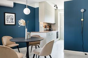 Iconic 1BR Apartment in Koukaki