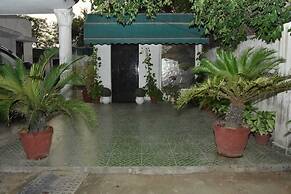 Remarkable 6-bedroom Farmhouse in South Delhi