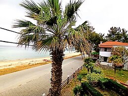 Zennova 22 Nikiti Sea Side House