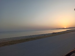 Zennova 22 Nikiti Sea Side House