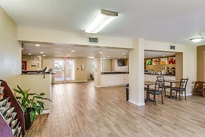 Suburban Studios Hotel Kingsland Near I-95