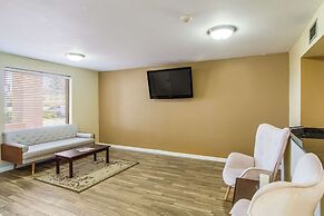 Suburban Studios Hotel Kingsland Near I-95