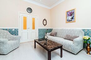 Apartments near Train Station