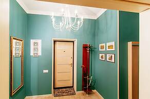 Apartments near Train Station