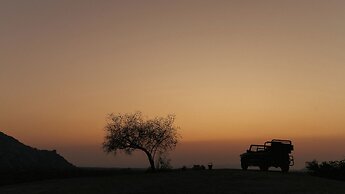Brij Pola, Jawai - Luxury Jungle Camp with Private Pools