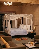 Brij Pola, Jawai - Luxury Jungle Camp with Private Pools