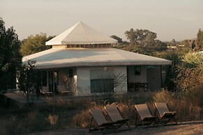 Brij Pola, Jawai - Luxury Jungle Camp with Private Pools