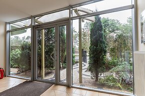 Apartments Handwit by Renters