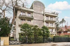 Apartments Handwit by Renters