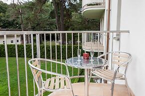 Apartments Handwit by Renters