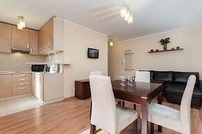 Apartments Handwit by Renters