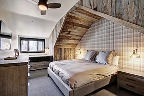 Stunning 4 Bedroom Condo Snowcloud Base Of Bachelor Gulch Condo by Red