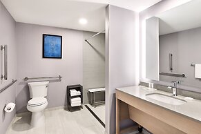 Hyatt Place Phoenix / Downtown