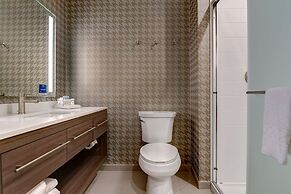 Home2 Suites by Hilton North Plano Hwy 75
