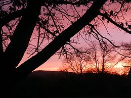 Cosy 5m Bell Tent Glamping in Rural Herefordshire