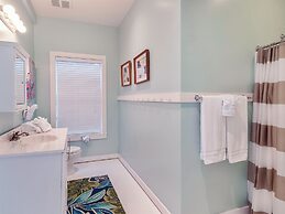 The Palm and Shell Captiva Island Private Luxury Home With Pool hot tu