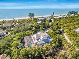 The Palm and Shell Captiva Island Private Luxury Home With Pool hot tu