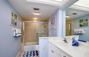 Sundial Beach Resort by Dream Vacation Rentals