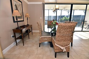 Sundial Beach Resort by Dream Vacation Rentals