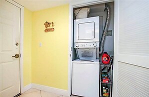 Sundial Beach Resort by Dream Vacation Rentals