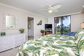 Sundial Beach Resort by Dream Vacation Rentals