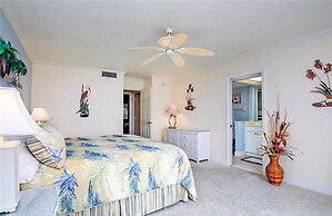 Sundial Beach Resort by Dream Vacation Rentals
