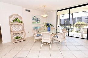 Sundial Beach Resort by Dream Vacation Rentals