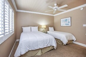 Sundial Beach Resort by Dream Vacation Rentals