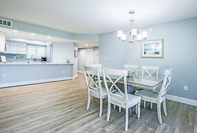 Sundial Beach Resort by Dream Vacation Rentals