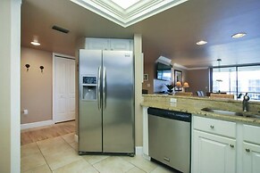 Sundial Beach Resort by Dream Vacation Rentals