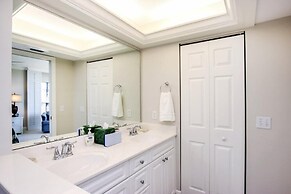 Sundial Beach Resort by Dream Vacation Rentals