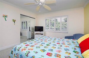 Sundial Beach Resort by Dream Vacation Rentals