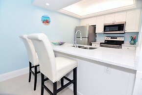 Sundial Beach Resort by Dream Vacation Rentals