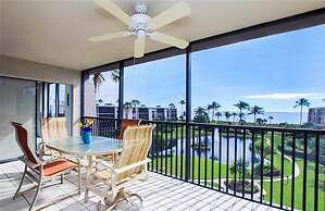 Sundial Beach Resort by Dream Vacation Rentals